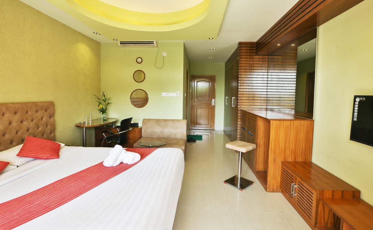 Foy'S Lake Resort Dakhin Kattali Luaran gambar