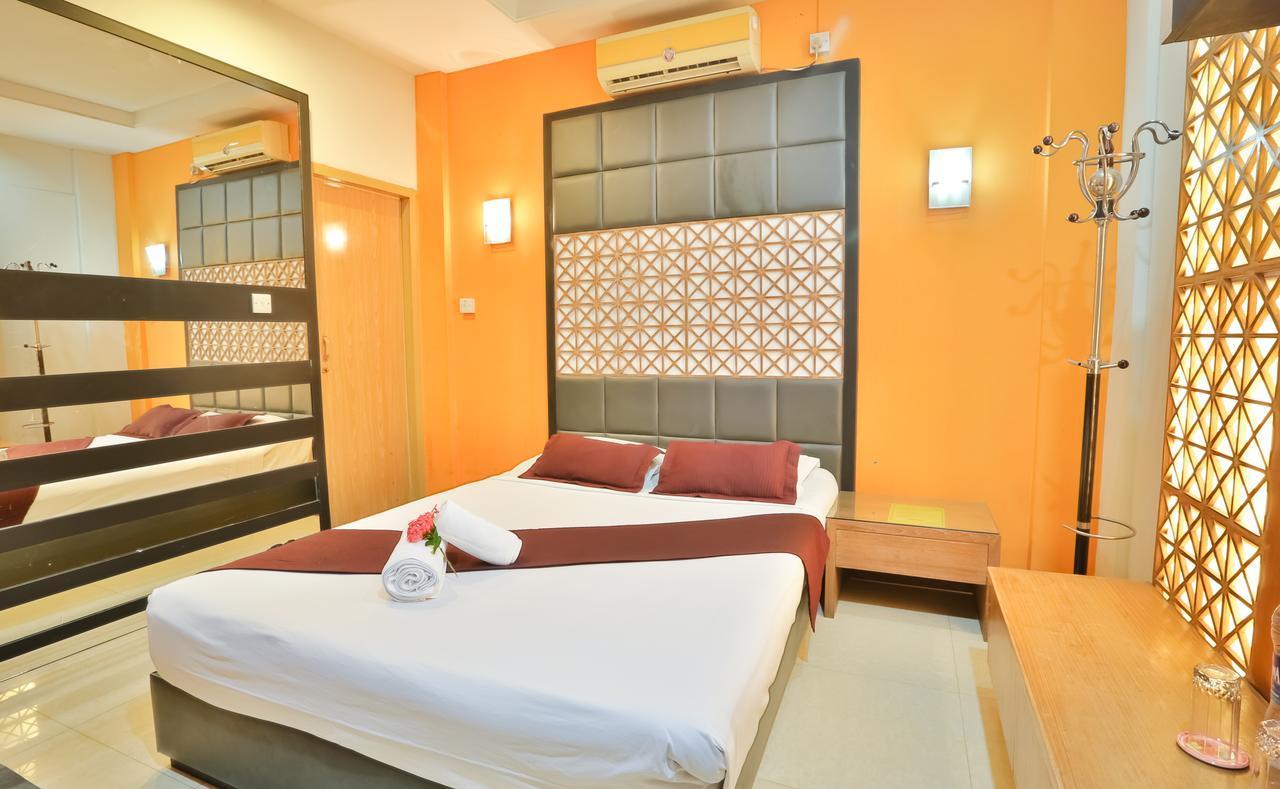 Foy'S Lake Resort Dakhin Kattali Bilik gambar