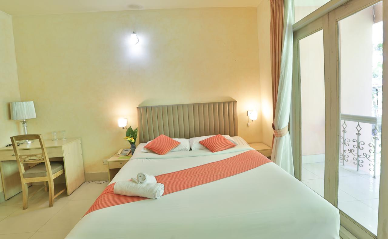 Foy'S Lake Resort Dakhin Kattali Luaran gambar